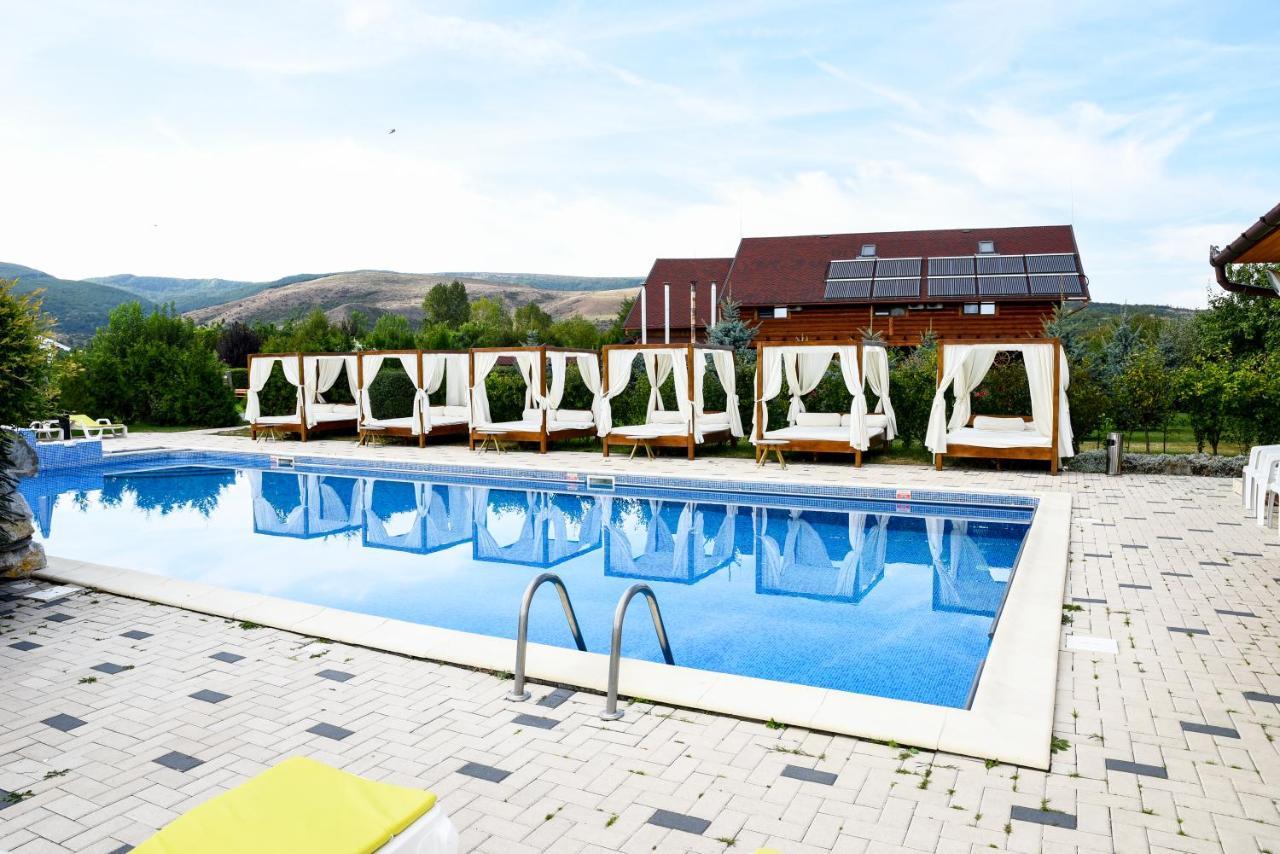 Hotel Casa Moteasca Mihai Viteazu  Exteriér fotografie