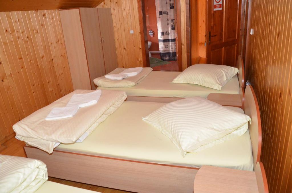Hotel Casa Moteasca Mihai Viteazu  Pokoj fotografie