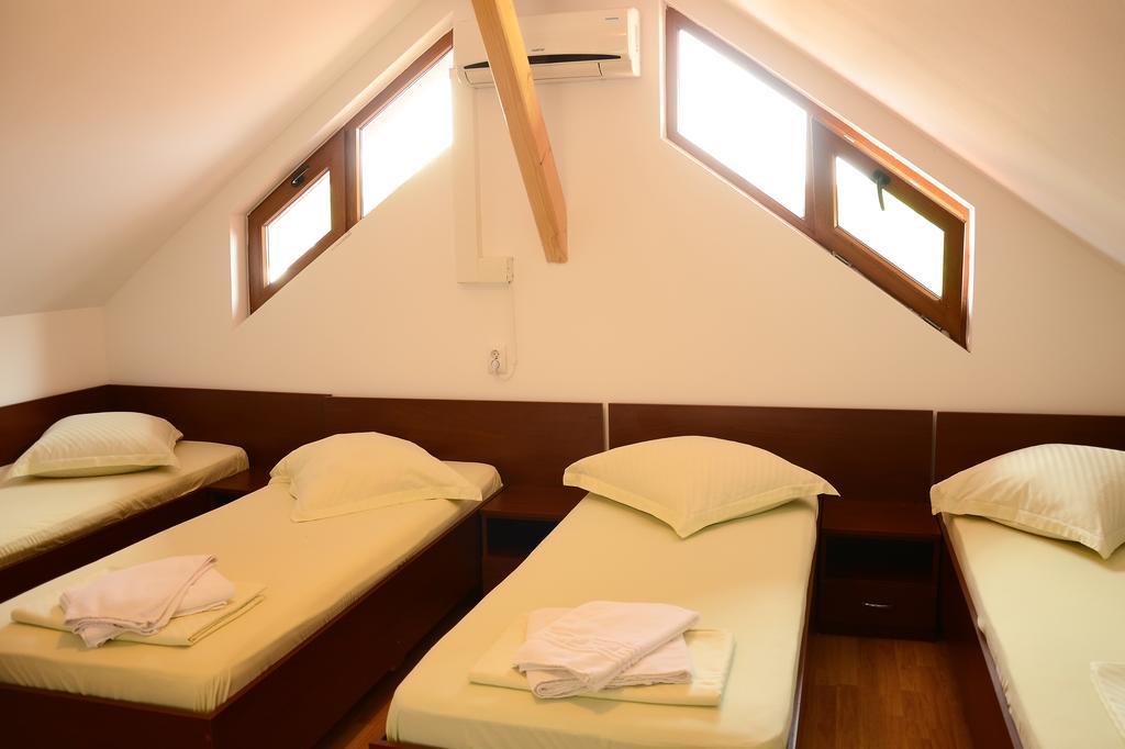 Hotel Casa Moteasca Mihai Viteazu  Exteriér fotografie